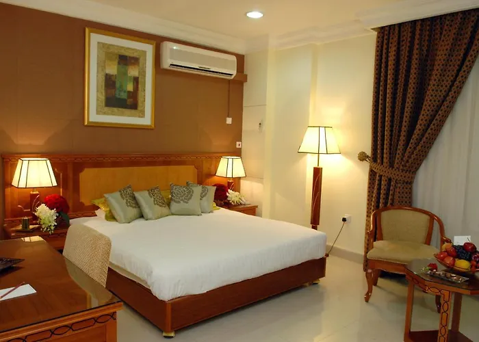 Al Muntazah Plaza Hotel